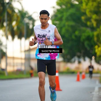 Runner Photo 8012052