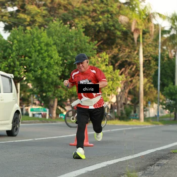 Runner Photo 8012057