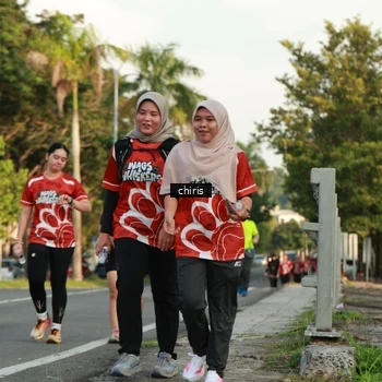 Runner Photo 8012059