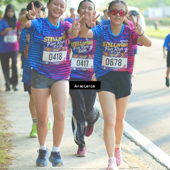 Runner Photo 8012069