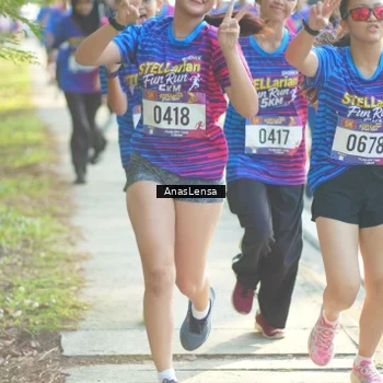 Runner Photo 8012073