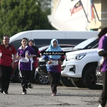 Runner Photo 8012074