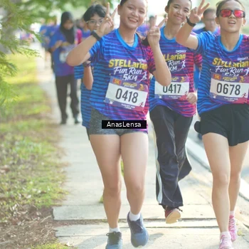 Runner Photo 8012089