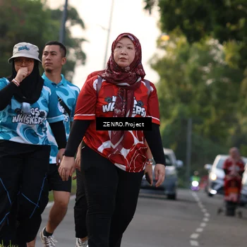 Runner Photo 8012097