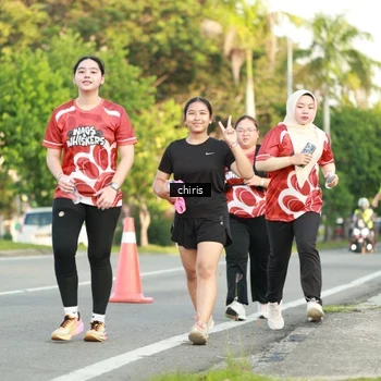 Runner Photo 8012101