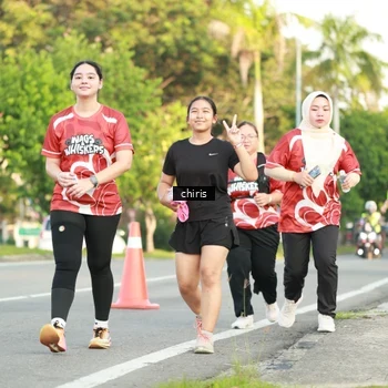 Runner Photo 8012105