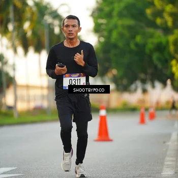 Runner Photo 8012116