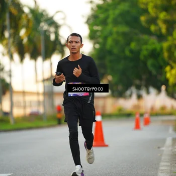 Runner Photo 8012139
