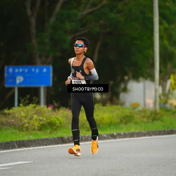 Runner Photo 8012156