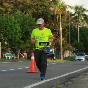 Runner Photo 8012193