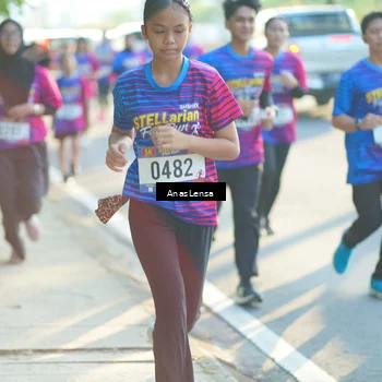 Runner Photo 8012196