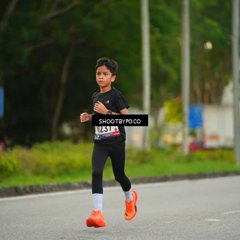 Runner Photo 8012209