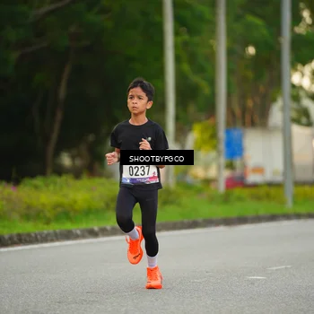 Runner Photo 8012212