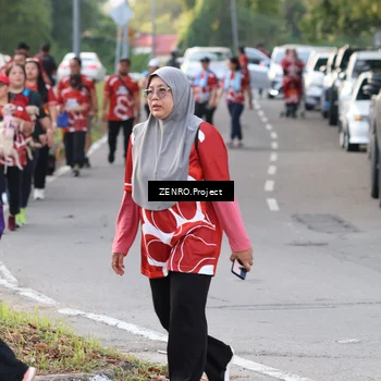 Runner Photo 8012220