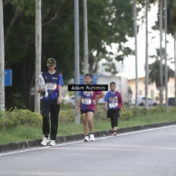 Runner Photo 8012233