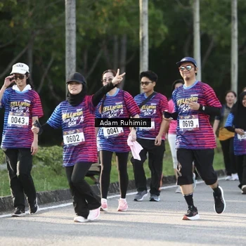 Runner Photo 8012240