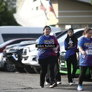 Runner Photo 8012244