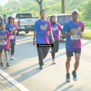 Runner Photo 8012277