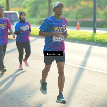 Runner Photo 8012344