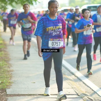 Runner Photo 8012380