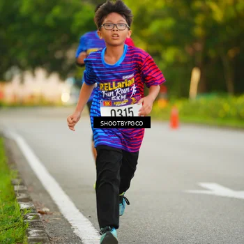 Runner Photo 8012405