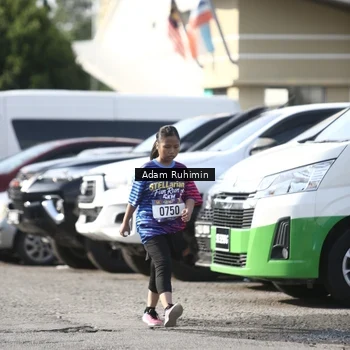 Runner Photo 8012424
