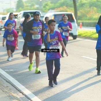 Runner Photo 8012449