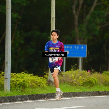 Runner Photo 8012471