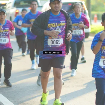 Runner Photo 8012495