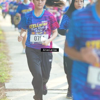 Runner Photo 8012562
