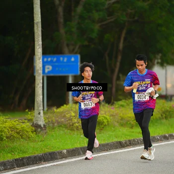 Runner Photo 8012573