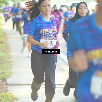 Runner Photo 8012591