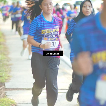 Runner Photo 8012592