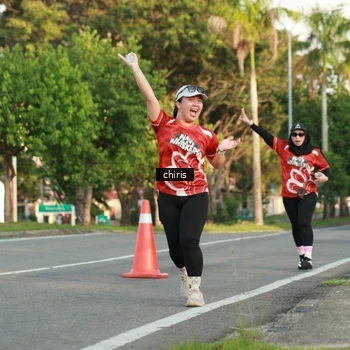 Runner Photo 8012605