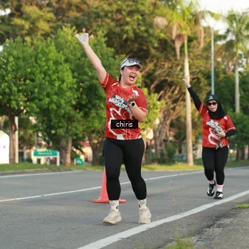 Runner Photo 8012630