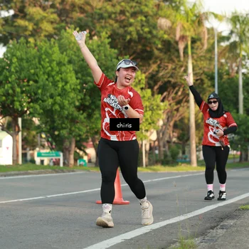 Runner Photo 8012636
