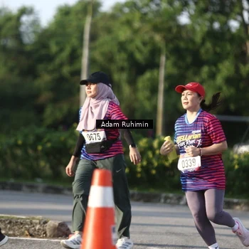 Runner Photo 8012662