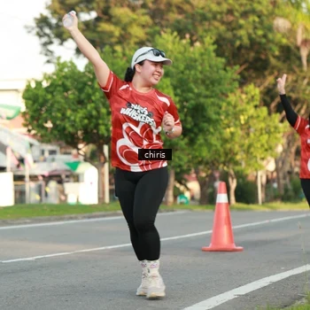 Runner Photo 8012666