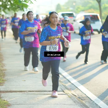 Runner Photo 8012675