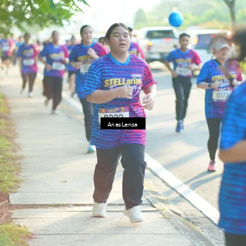 Runner Photo 8012686