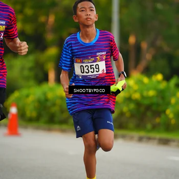 Runner Photo 8012696