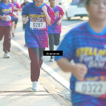 Runner Photo 8012718