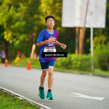 Runner Photo 8012733