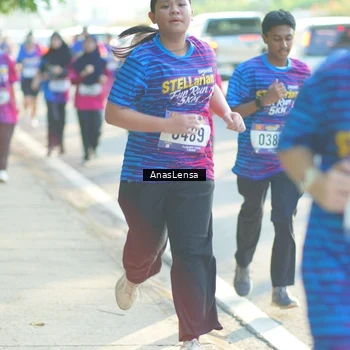 Runner Photo 8012748