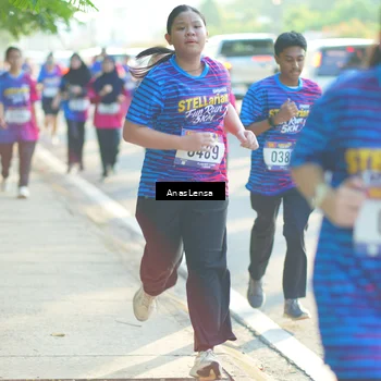 Runner Photo 8012750