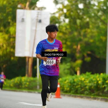 Runner Photo 8012758