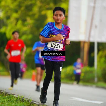 Runner Photo 8012766
