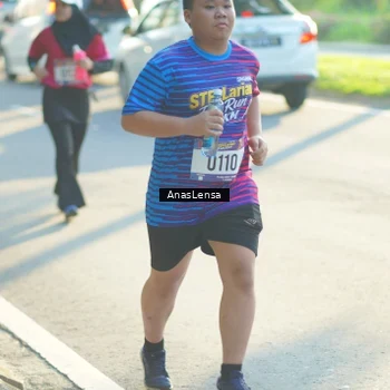 Runner Photo 8012786