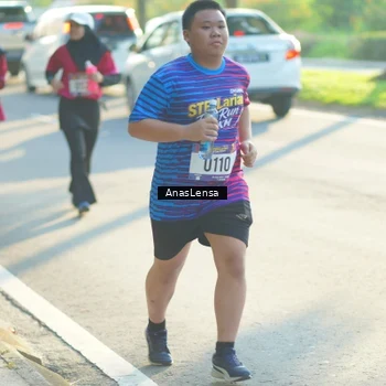 Runner Photo 8012788