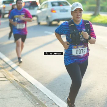 Runner Photo 8012790